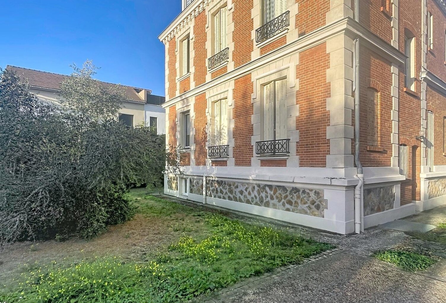 MAGNIFIQUE IMMEUBLE D'ARCHITECTE — photo 1