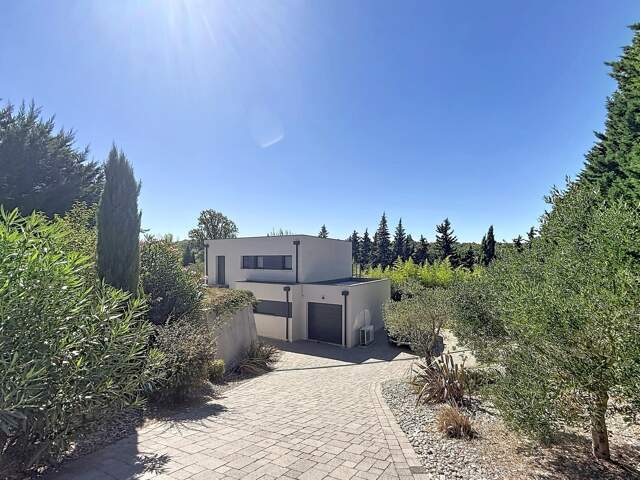 Villa contemporaine - T5 - Piscine — photo du bien