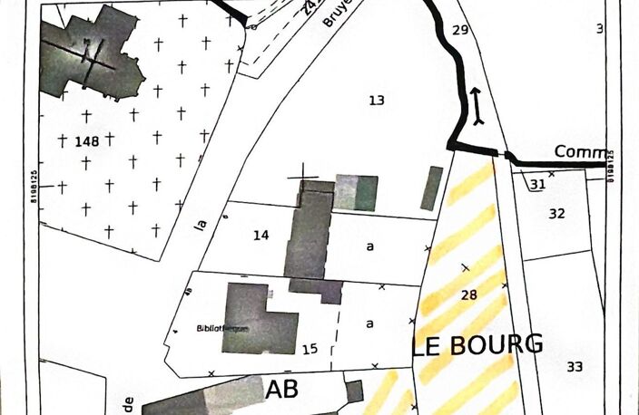 Terrain constructible Montchamp — photo 4