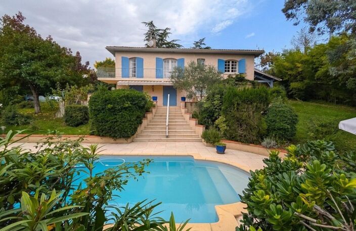 5 CHAMBRES ET PISCINE DANS UN SECTEUR PRIVILEGIE ! — photo 3