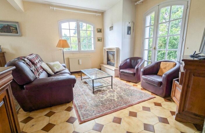 5 CHAMBRES ET PISCINE DANS UN SECTEUR PRIVILEGIE ! — photo 5