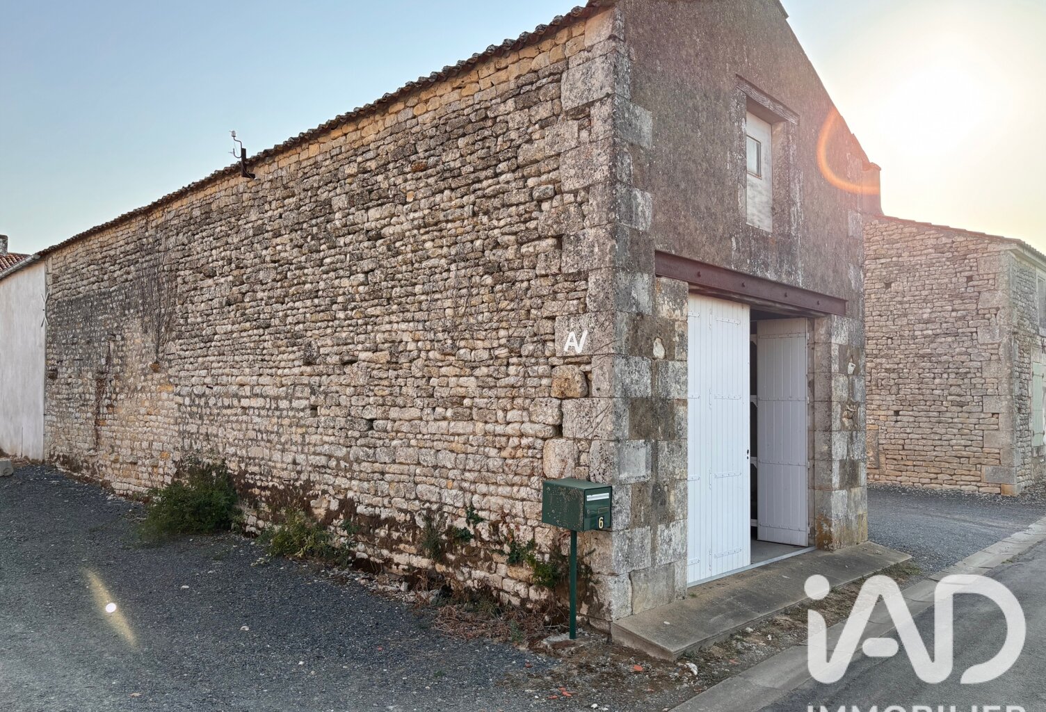 Vente Grange 4 pièces — photo 1