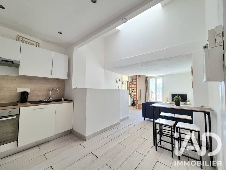 Vente Immeuble 300 m&sup2; — photo 1