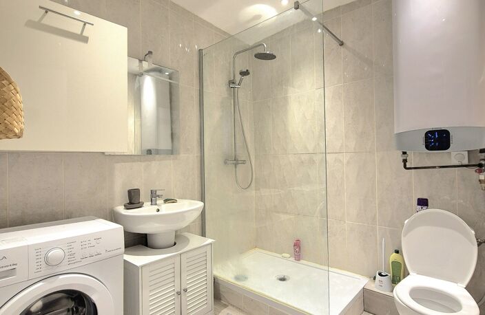 Vente Immeuble 300 m&sup2; — photo 3