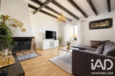 Appartement 4 pièces 230000 €