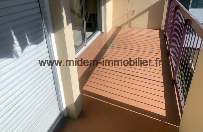 Nice Ouest Grand Arénas 3 pièces de 66 m2 + terrasse 9 m2 Sud-Est vue dégagée à 154000 euros — photo 4