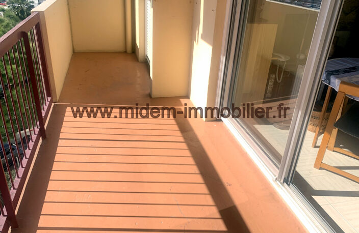 Nice Ouest Grand Arénas 3 pièces de 66 m2 + terrasse 9 m2 Sud-Est vue dégagée à 154000 euros — photo 5