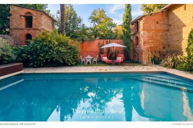 Maison 10 pièces 940000 €