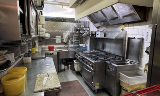 Commerce  100 m² à vendre à Courbevoie (92400)