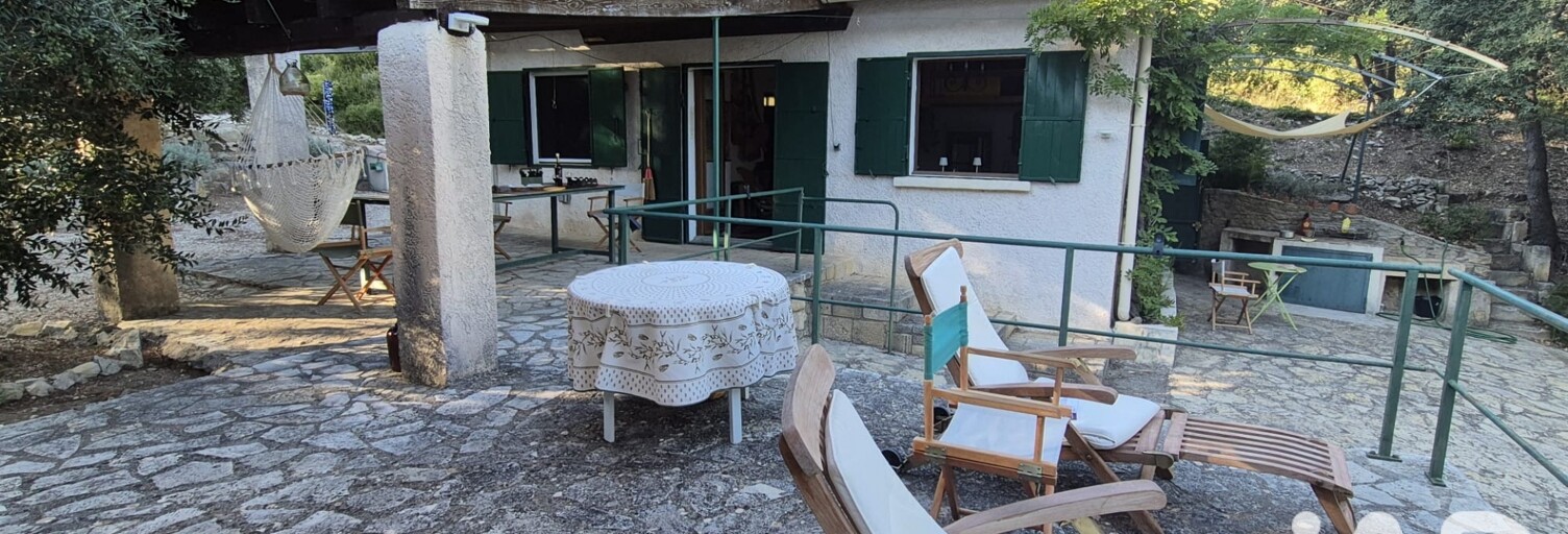 Maison 3 Pièces 45 m² à vendre à Aureille (13930)