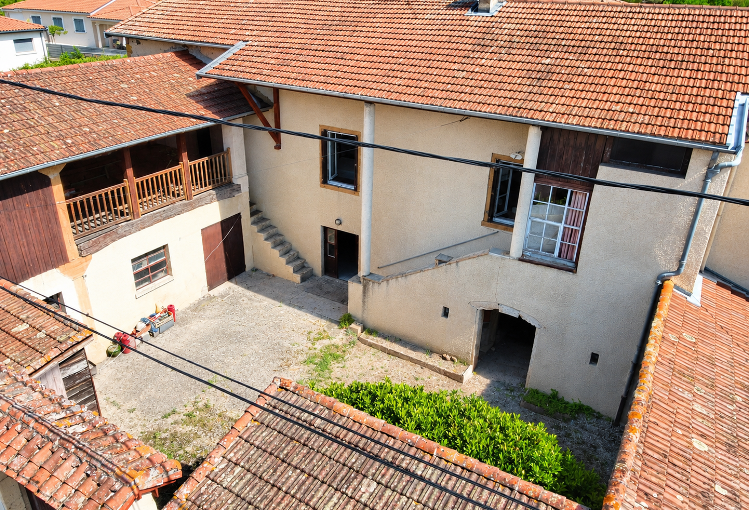 A VENDRE EN EXCLUSIVITE A SAINT GERMAIN/NUELLES ANCIENNE FER — photo 1