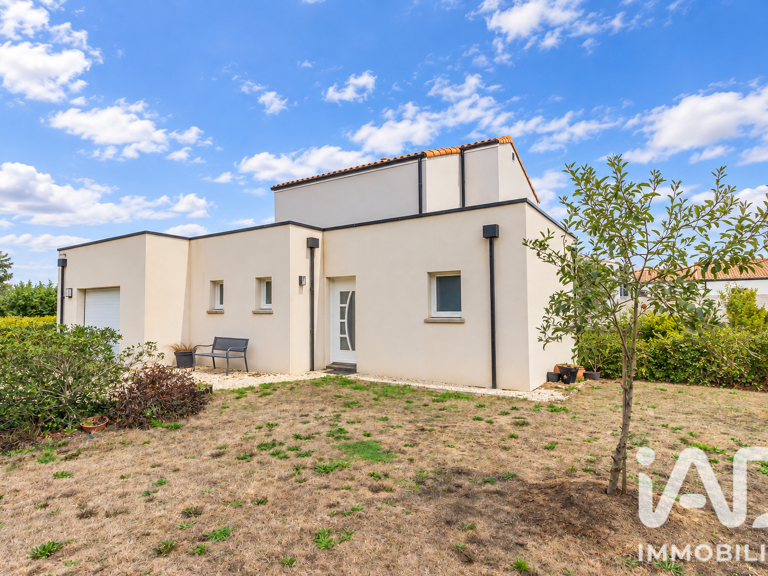 Vente Maison/villa 4 pièces — photo 1