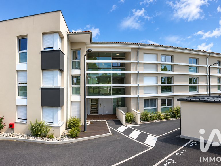 Vente Studio 1 pièce — photo 1