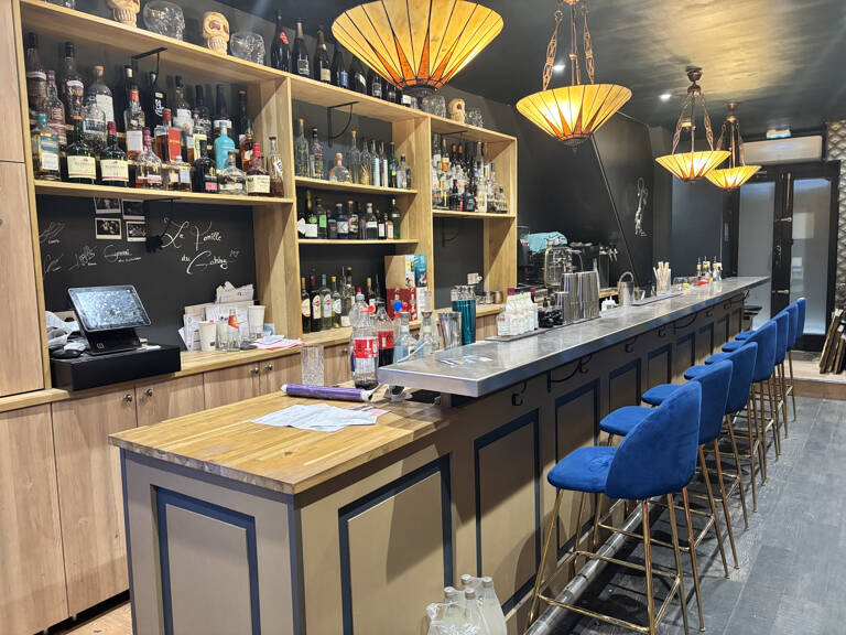 Cafe bar restaurant — photo 1