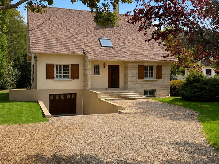Vente Maison/villa 8 pièces — photo 1