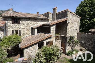 Maison 11 pièces 185000 €