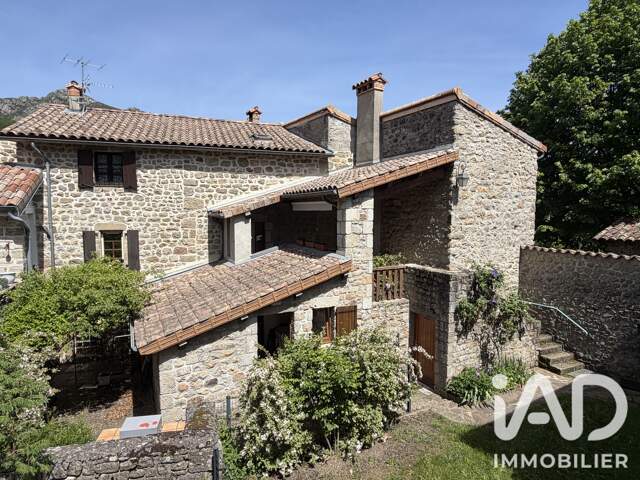 Vente Maison de campagne 11 pièces — photo du bien