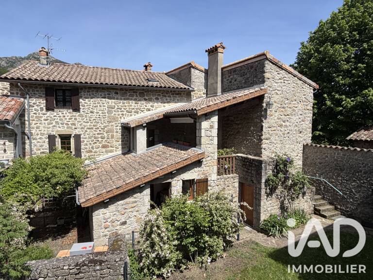 Vente Maison de campagne 11 pièces — photo 1