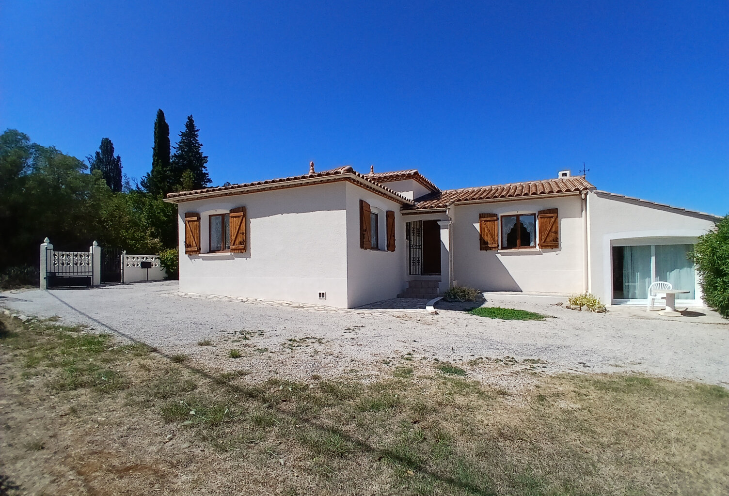 VENTE - MAISON - 5 PIECES  - 113 M2 - MASSILLARGUES — photo 1