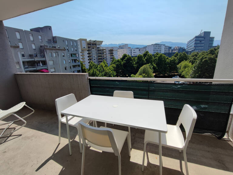 3 PIECES MEUBLE GARAGE TERRASSE — photo 1