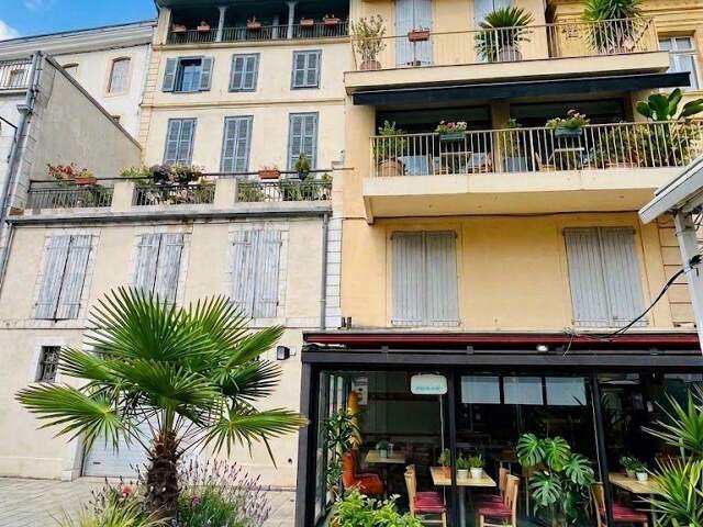 Vente Hôtel 1 000 m&sup2; — photo du bien