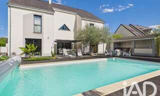 Maison 6 Pièces 254 m² à vendre à Saint-Julien-les-Villas (10800)