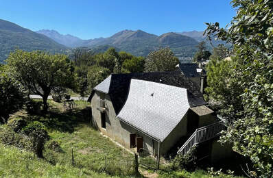 Maison en pierres sur les pentes du Hautacam, vue sur la val — photo du bien