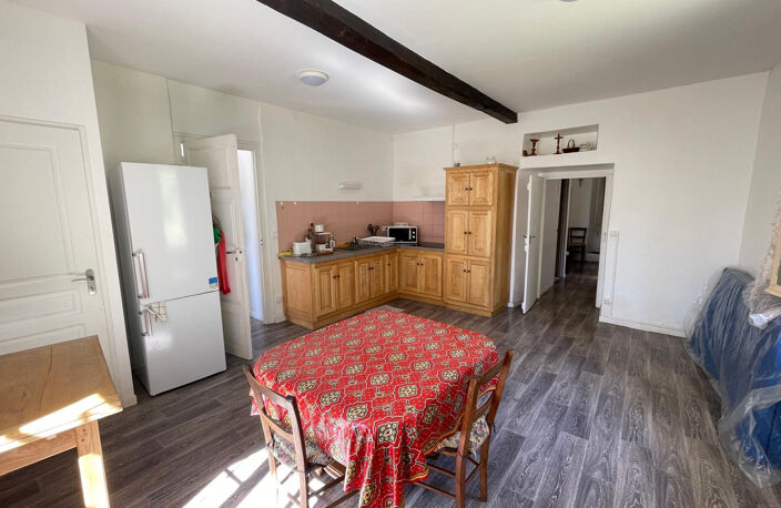 Maison en pierres sur les pentes du Hautacam, vue sur la val — photo 4