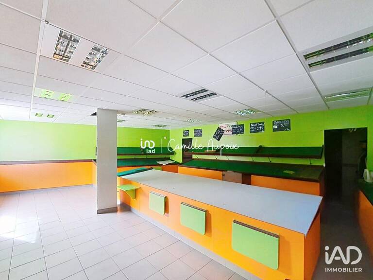 Location Boutique/Local commercial 103 m&sup2; — photo 1