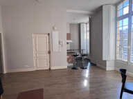 BORDEAUX HYPER CENTRE APPARTEMENT T2 — photo 2