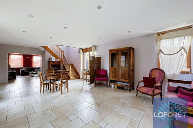 Maison 10 pièces 495000 €