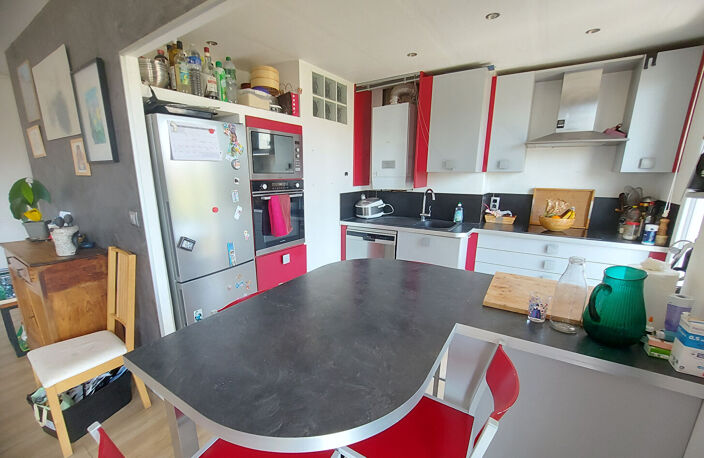 BLAGNAC HYPER CENTRE Appartement T3 de 70 m² — photo 4