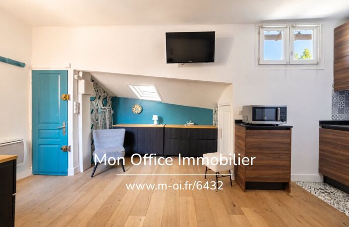 Référence : 6432-ETH. - Exclusivité - Appartement - 23m2 - Rue Manuel - Dernier étage - Aix-en-Provence — photo 3