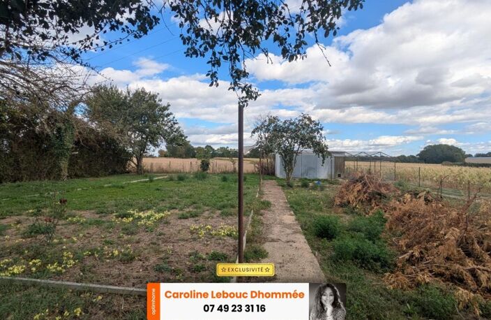 Longère en pierres 3 chambres à restaurer avec jardin et panneaux solaires en campagne — photo 5