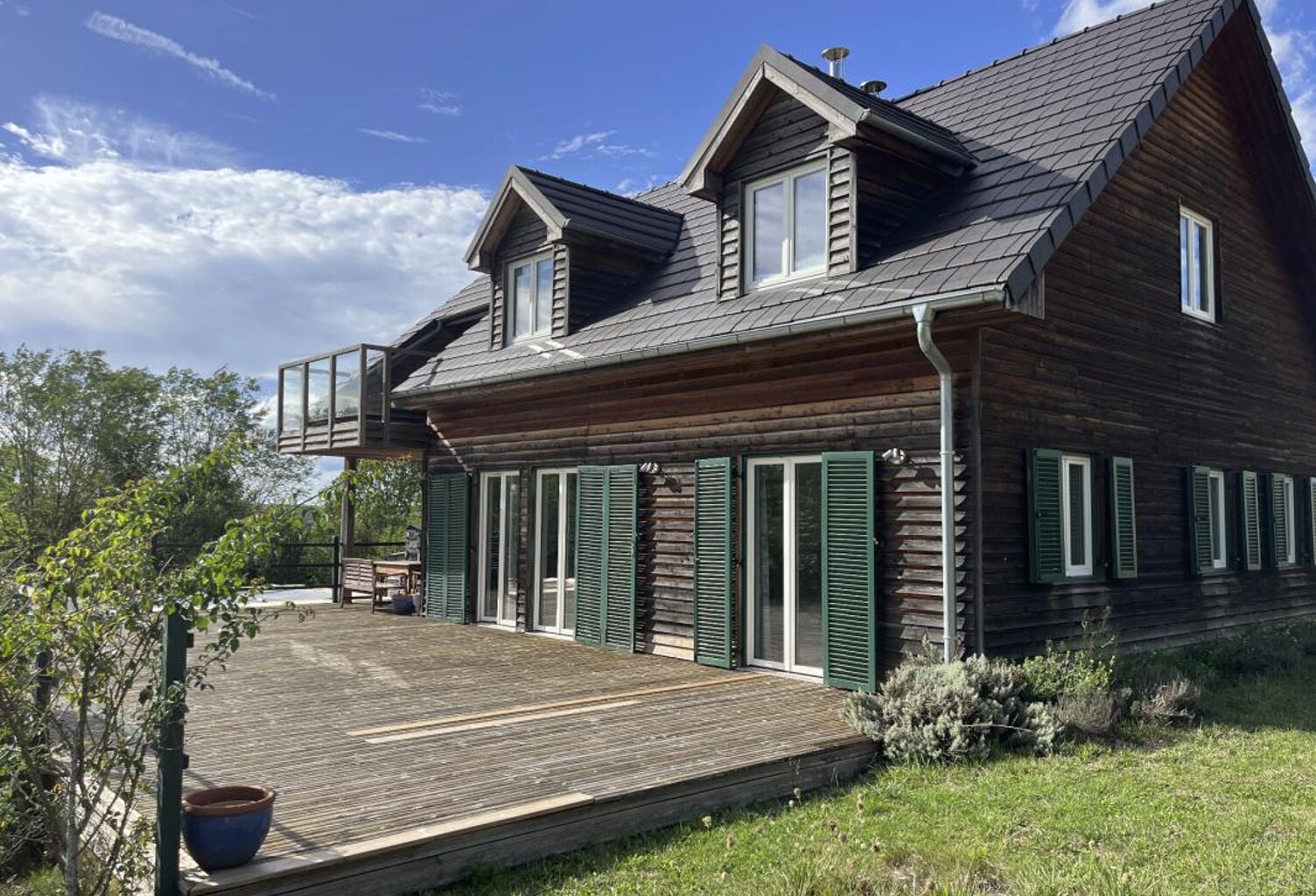 Maison à vendre 7 pièces 20min de SEMUR (21): 146m², 3 chambres, terrasse, piscine, terrain 2400m². Prix: 375 000€ — photo 1