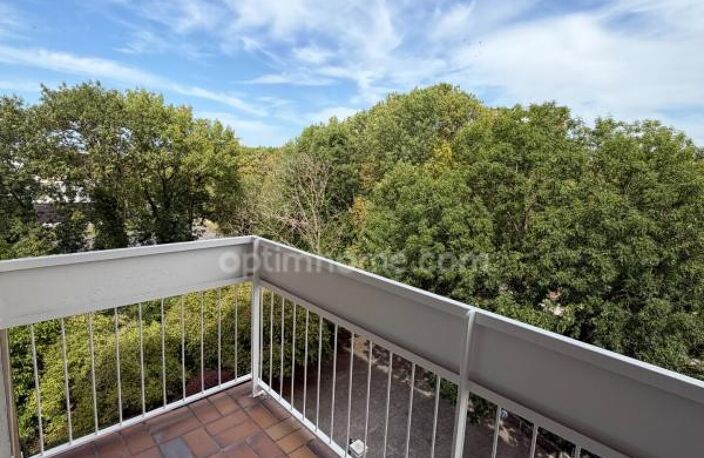 APPARTEMENT 4 PIÈCES AVEC BALCON, PARKING PRIVATIF ET CAVE – JARVILLE-LA-MALGRANGE, PROCHE NANCY — photo 2