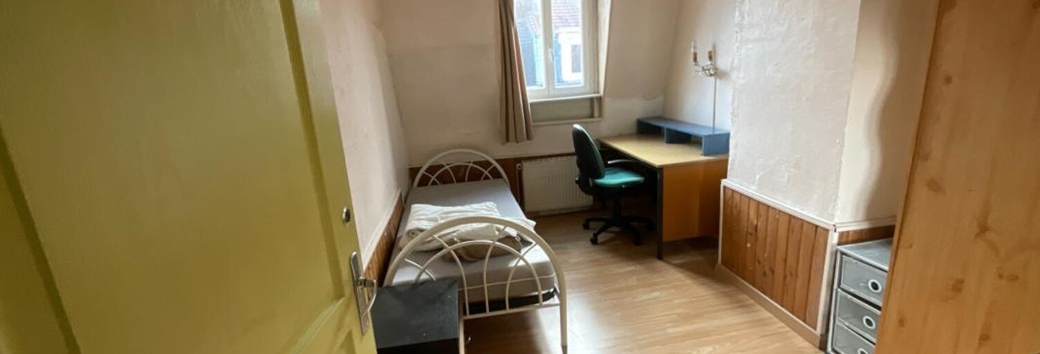 Immeuble  136 m² à vendre à Lille (59800)