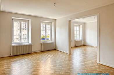 Appartement 4 pièces 389900 €
