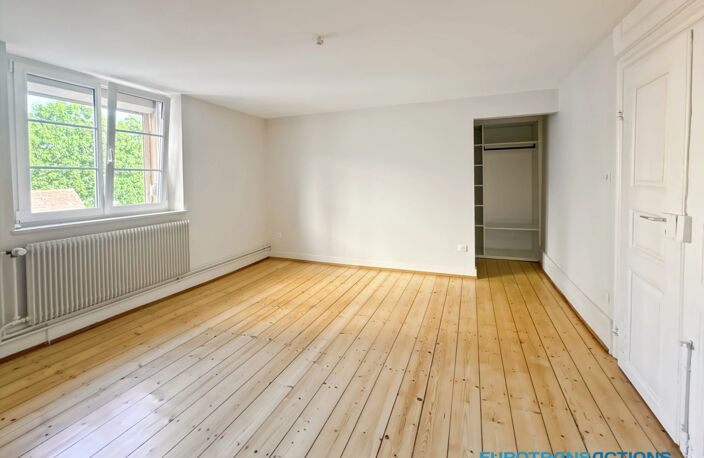 HAGUENAU CENTRE-VILLE – Spacieux appartement F3/4 de 106 m² dans — photo 5