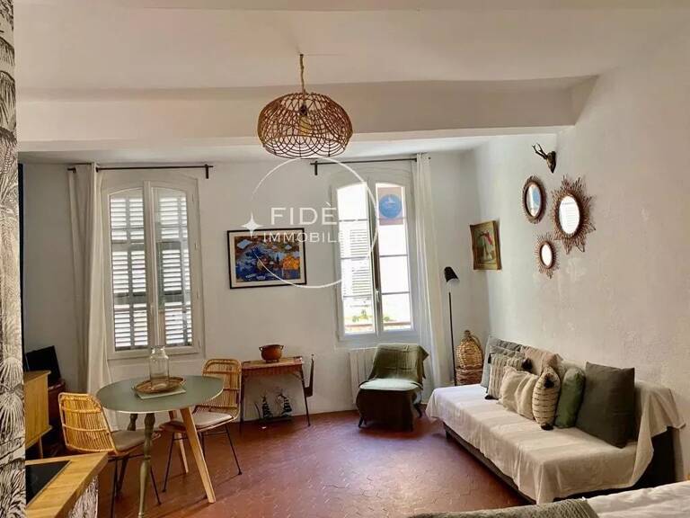 À louer – Charmant studio meublé au cœur du Panier 13002 Marseil — photo 1