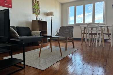 Appartement 4 pièces 980 €