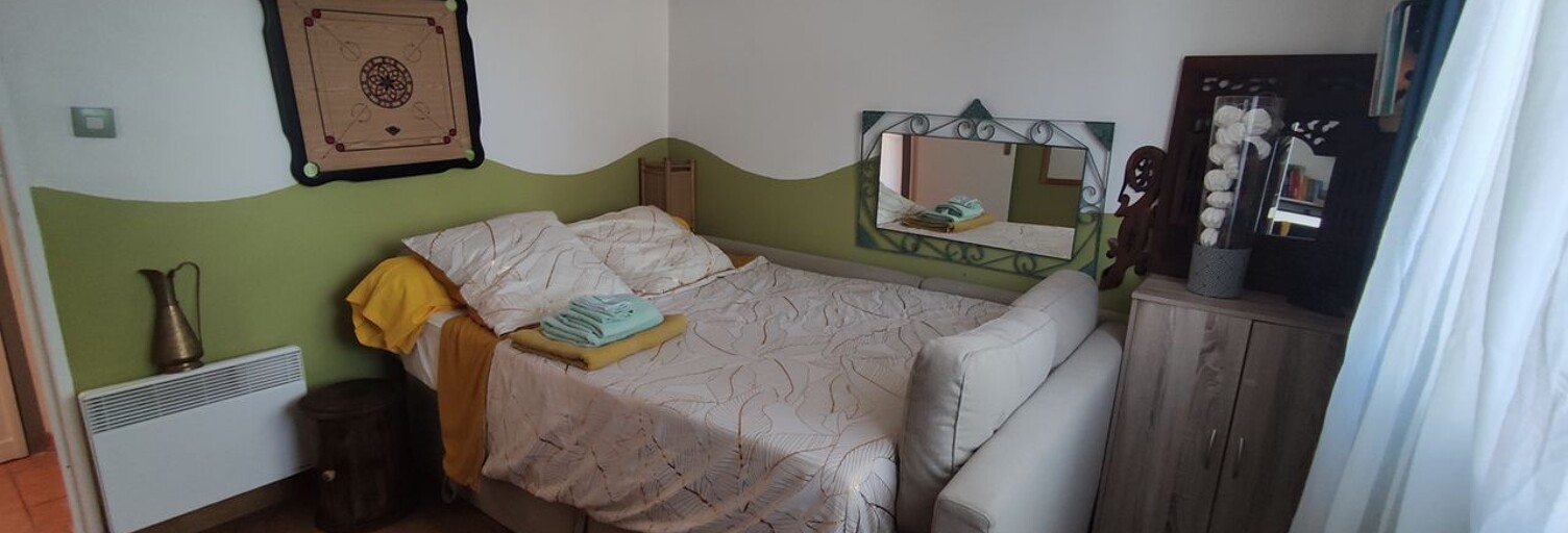 Appartement 1 Pièce 10 m² à louer à La Roque-d'Anthéron (13640)