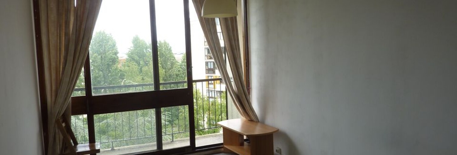 Appartement 1 Pièce 28 m² à louer à Fontenay-le-Fleury (78330)