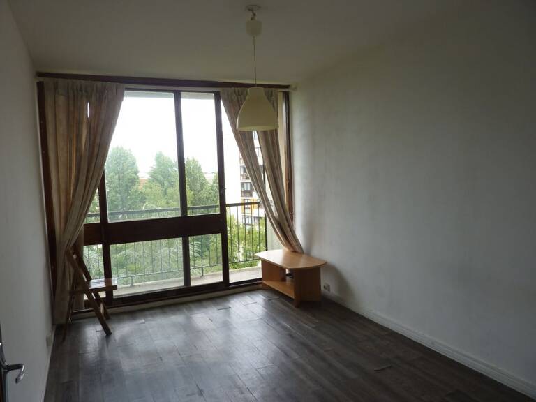 Appartement de 28m2 à louer sur Fontenay-le-Fleury — photo 1