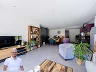 Maison à vendre 5 pièces SAINT GEOIRE EN VALDAINE (38) sur 1000m2 de terrain — photo 2