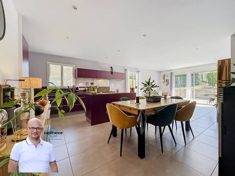 Maison à vendre 5 pièces SAINT GEOIRE EN VALDAINE (38) sur 1000m2 de terrain — photo 1