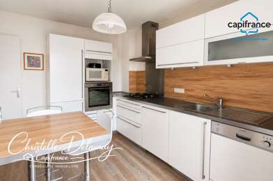 Appartement 4 pièces 246800 €