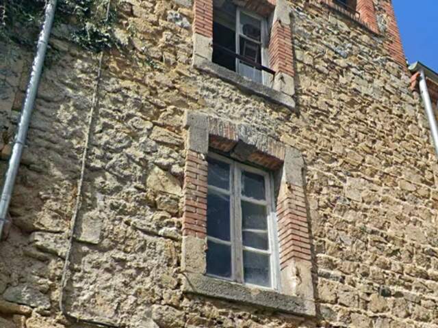 Opportunité rare : Maison de ville à restaurer entièrement – Fort potentiel — photo du bien