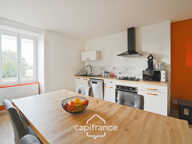Maison de 190m² avec 2 logements indépendants - 4 chambres - terrain 1 220m² - vue Revermont — photo 3
