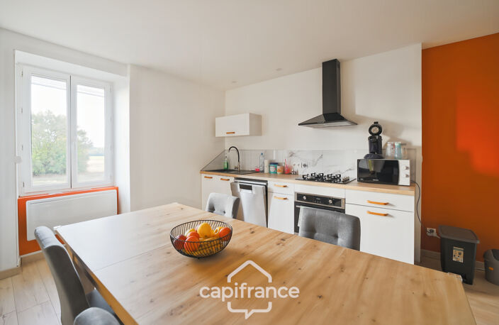 Maison de 190m² avec 2 logements indépendants - 4 chambres - terrain 1 220m² - vue Revermont — photo 3
